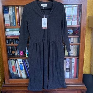 🌎 Pretty Dotted Dress 🌎